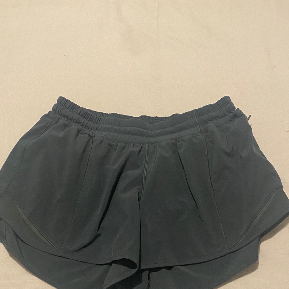 Lululemon Hotty Hot 4”
